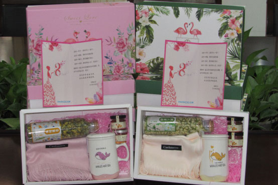 1552017204.jpg 情濃百奧女王節(jié),貼心關(guān)懷贈(zèng)伊人118.jpg