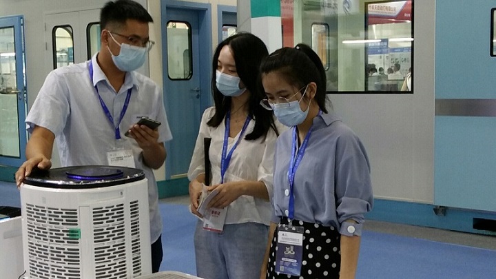 百奧工業(yè)除濕機(jī)